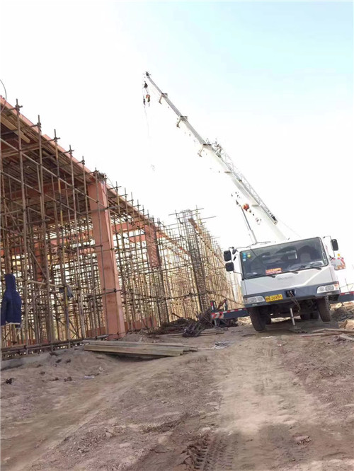 环县吊车作业的安全注意事项有哪些？